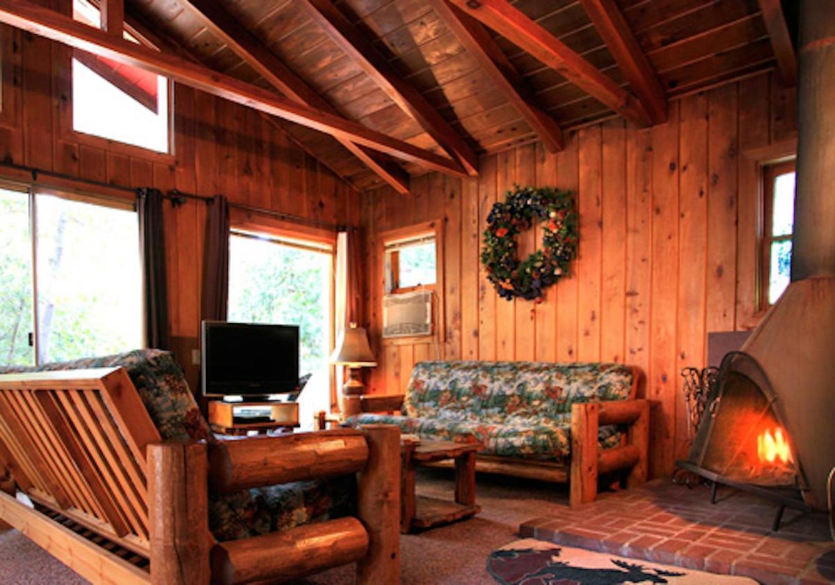 Silver Pines Lodge Idyllwild Ngoại thất bức ảnh