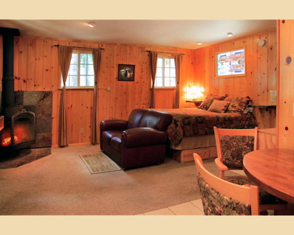 Silver Pines Lodge Idyllwild Ngoại thất bức ảnh