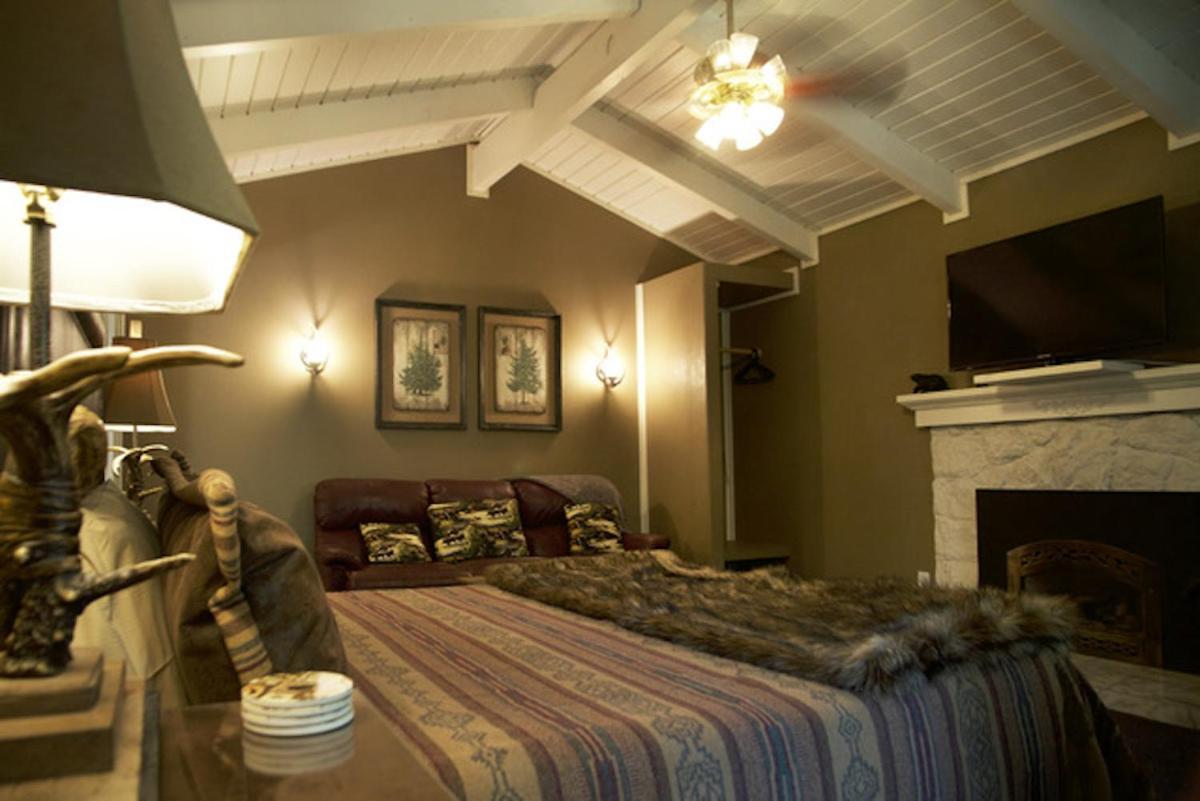 Silver Pines Lodge Idyllwild Ngoại thất bức ảnh