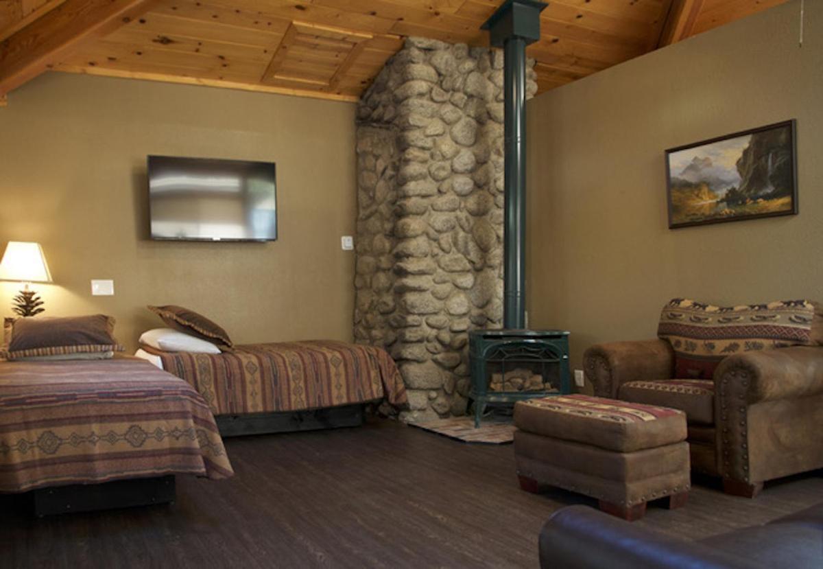 Silver Pines Lodge Idyllwild Ngoại thất bức ảnh