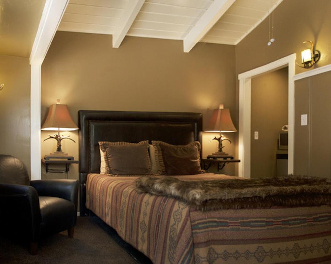 Silver Pines Lodge Idyllwild Ngoại thất bức ảnh